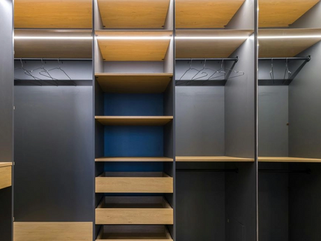 high-quality plastic wardrobe_853_640.png